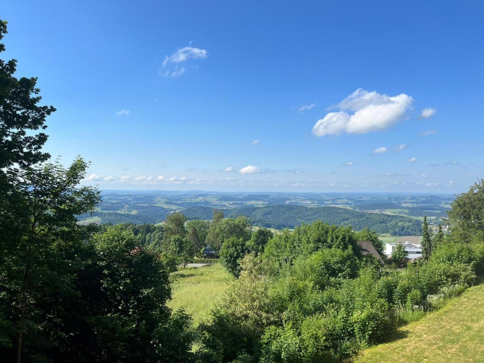 Ferienwohnungen Bayerischer Wald Mit Pool Freyung Luaran gambar